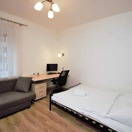 Roomspoznan Pl - Ogrodowa 9 - 24h Self Check-in * ポズナン